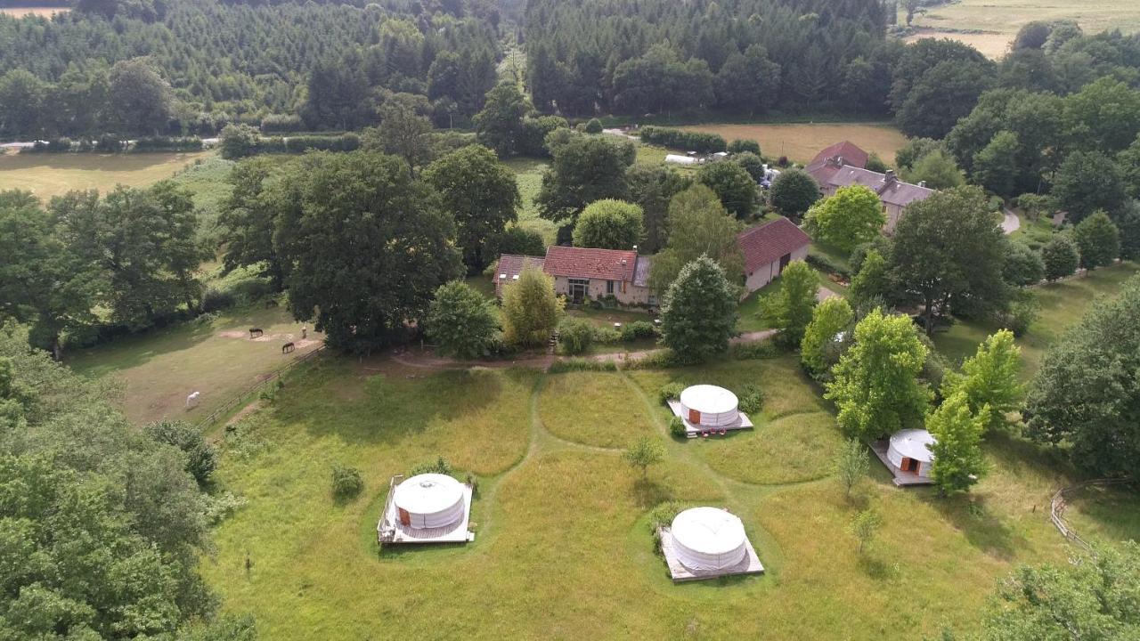 Yourtes De Vassiviere Peyrat-le-Chateau Bagian luar foto